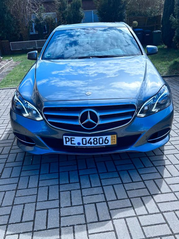 Image of Mercedes-Benz E 250