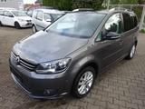 Volkswagen Touran 1.2 TSI Style BlueMotion Technology - Volkswagen Touran aus 2011: Bluemotion