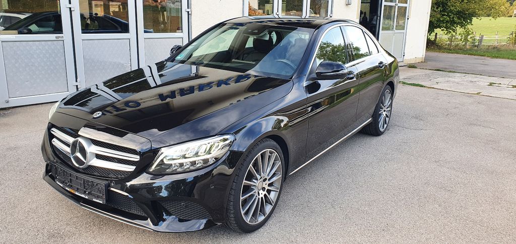 Image of Mercedes-Benz C 300