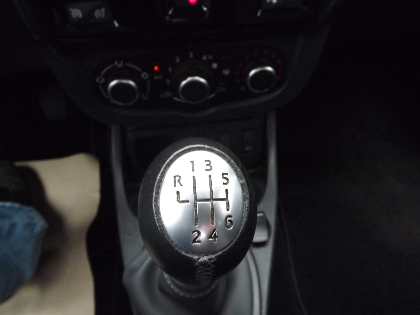 Dacia Duster Black Shadow 4x2*Klima*SHZ*Kam*Allwetter*