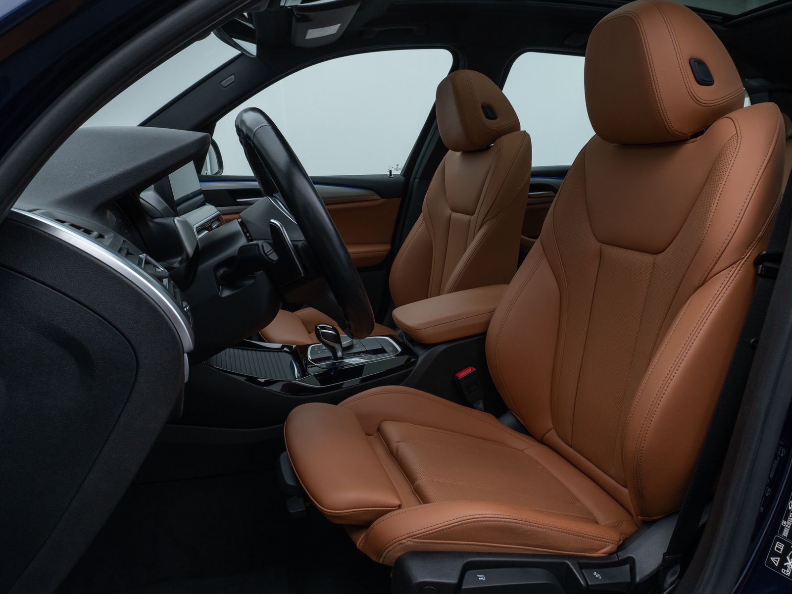 Fahrzeugabbildung BMW X3 xD30d M Sport Panoram Kamera DAB HiFi AHK 21"