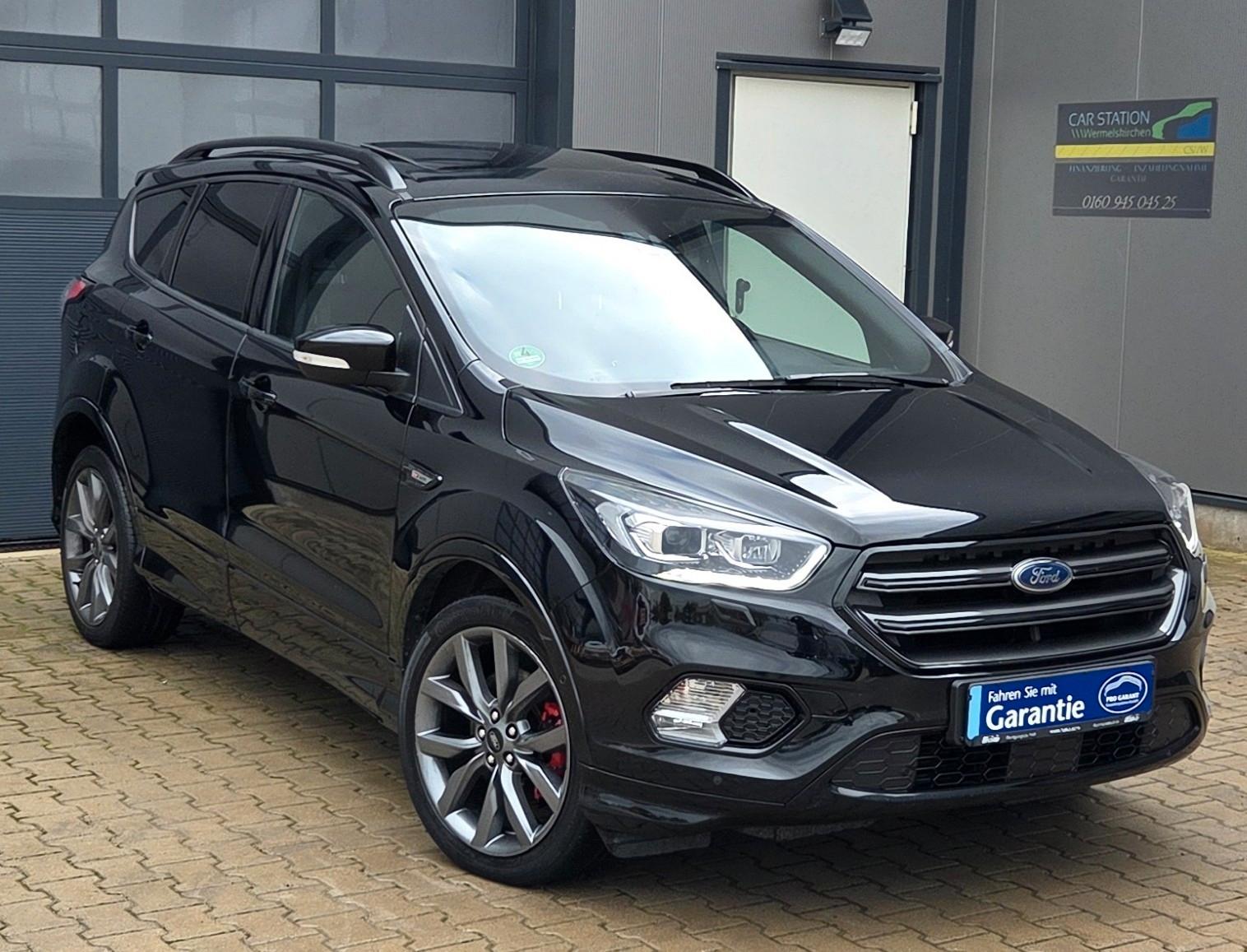 Ford Kuga 2.0 ST-Line- 4x4Allrad-DSG Automat-Pano-LED
