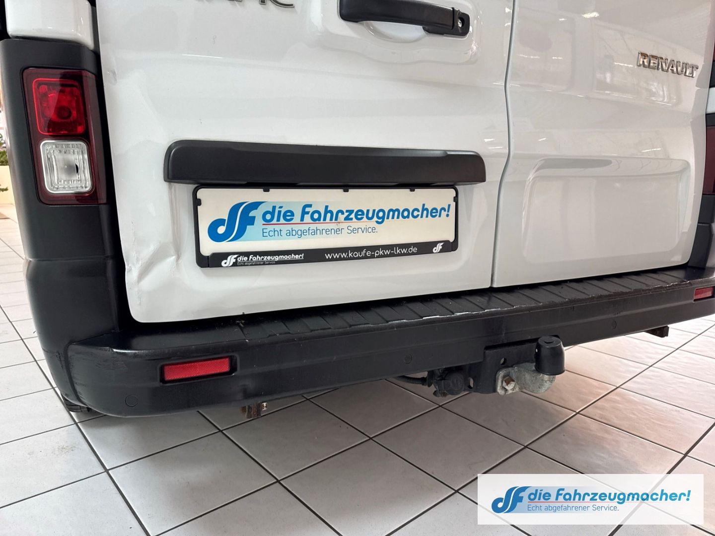 Fahrzeugabbildung Renault Trafic Kasten L2H1 2,9t Komfort AHK PDC *EXPORT