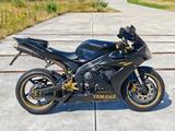 Yamaha YZF-R1 RN12 - YAMAHA 2005 YZF R1