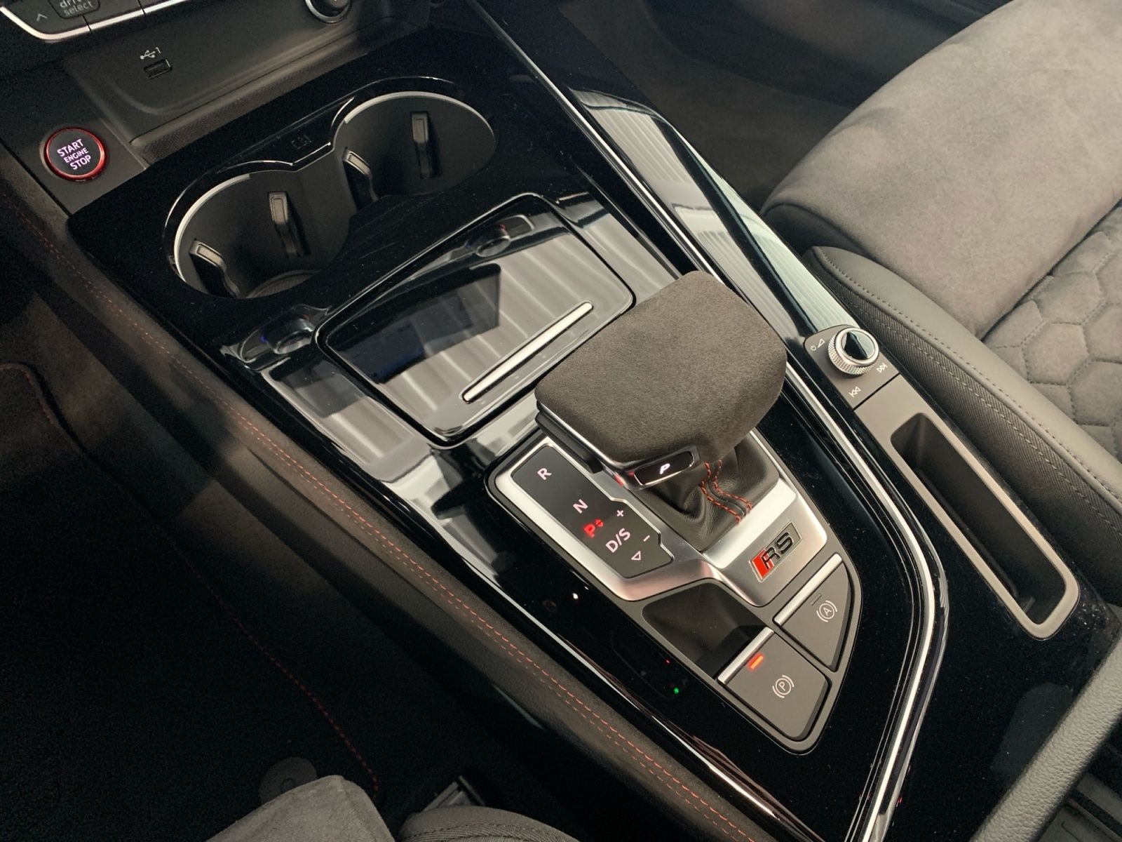 Audi RS4 - Bild 18