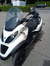 Piaggio MP3 400 LT - PIAGGIO MP3 LT 400