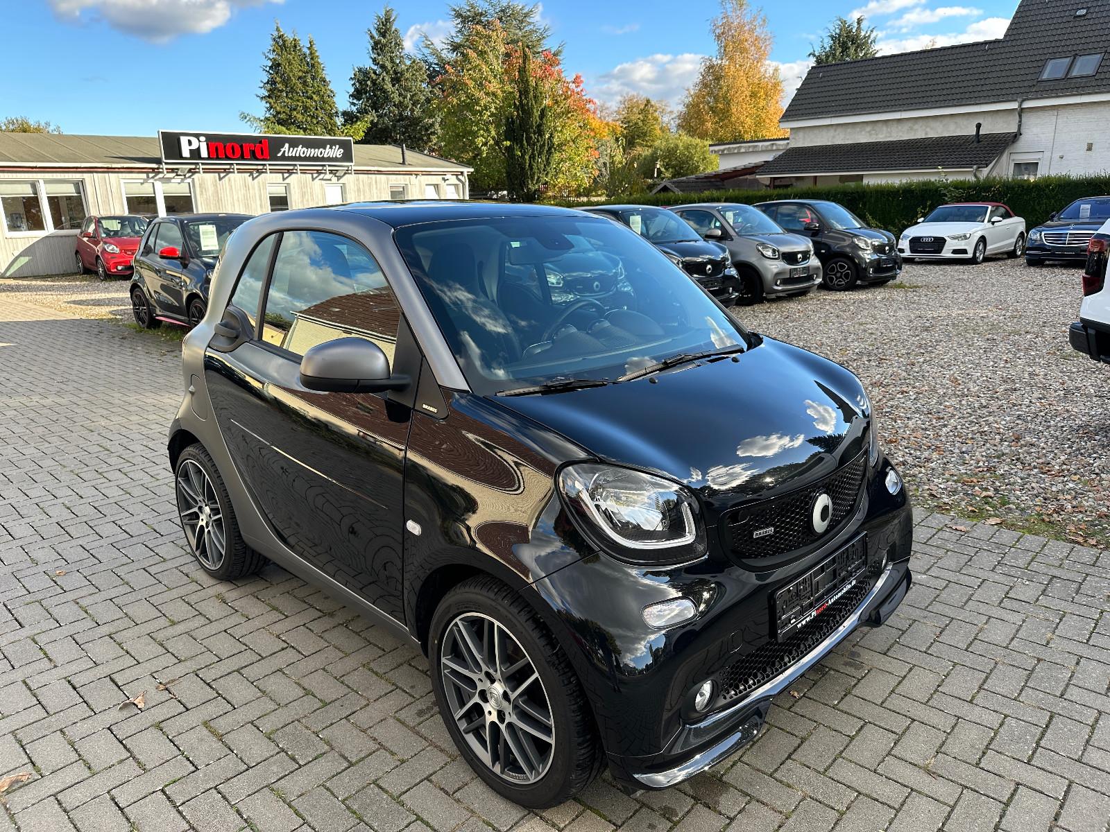 Smart ForTwo Coupe Brabus 109PS-LED-NAVI-PANO-JBL
