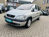 Opel Zafira 1.6 16V Elegance AHK Klima 7Sitzer Allw - gebrauchte Opel Zafira aus dem Jahr 2002