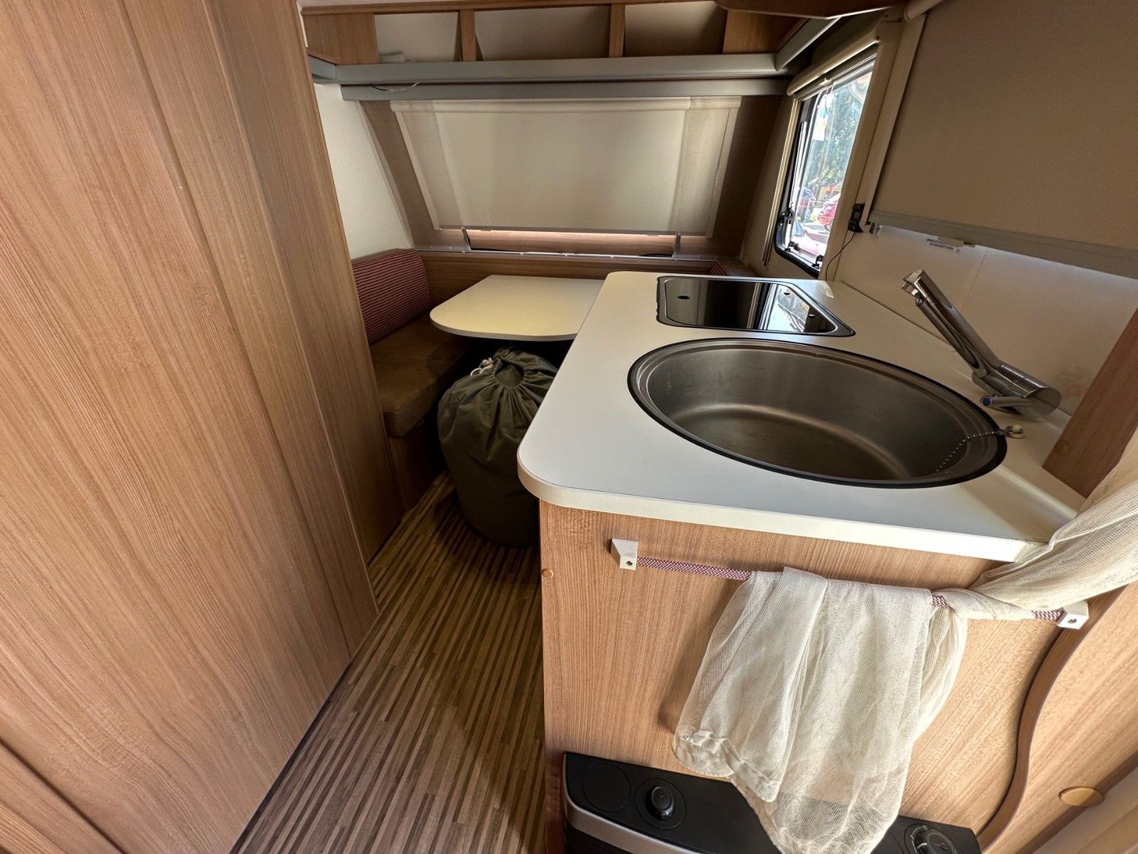 Adria Aviva Light 350L – Bild 9