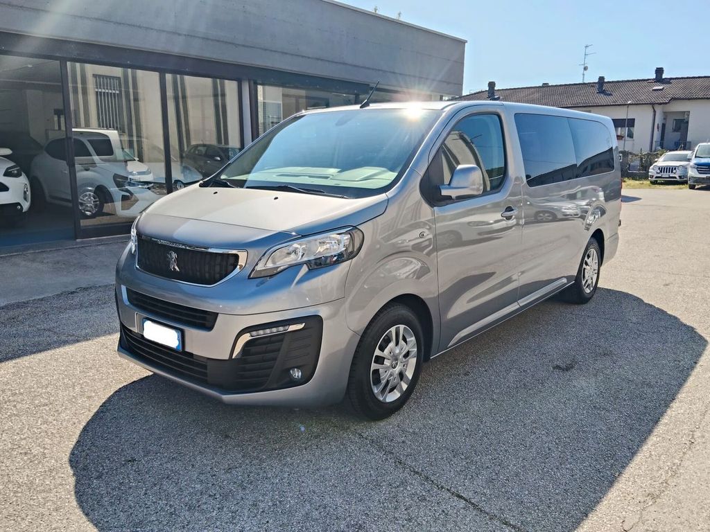 Image of Peugeot Traveller