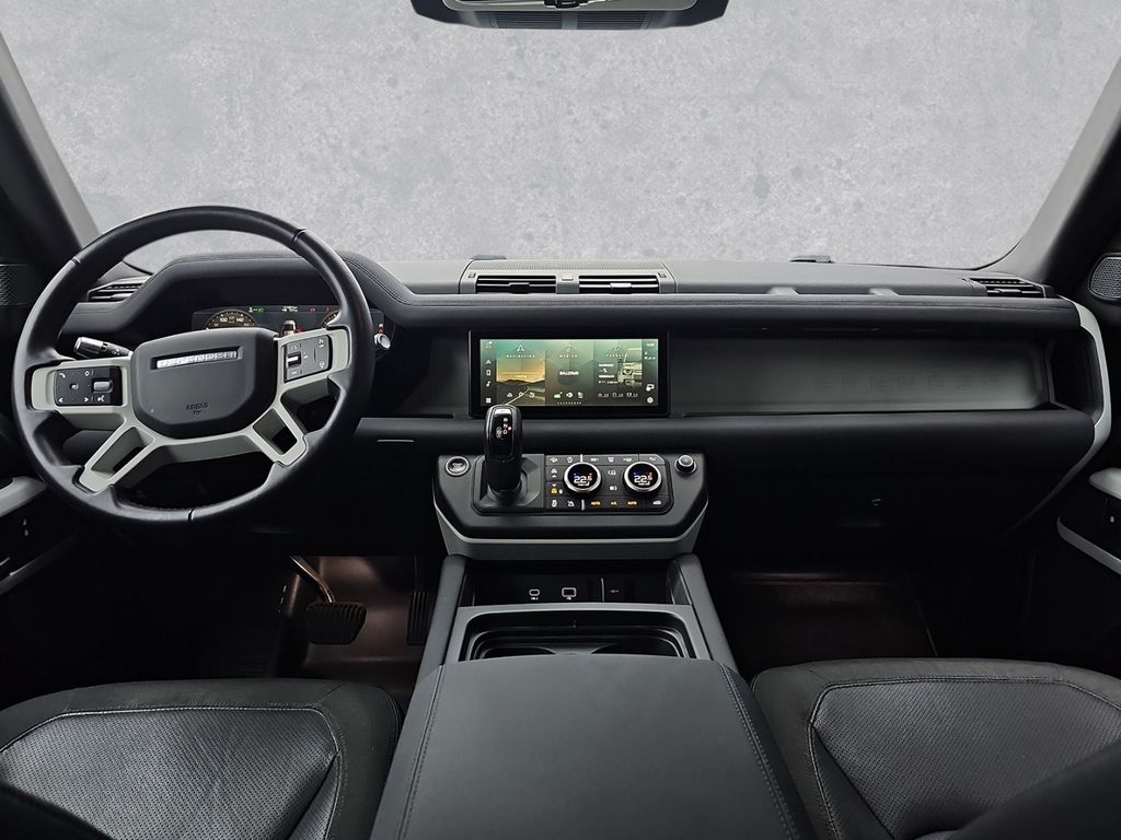 Land Rover Defender 110 D240 SE
