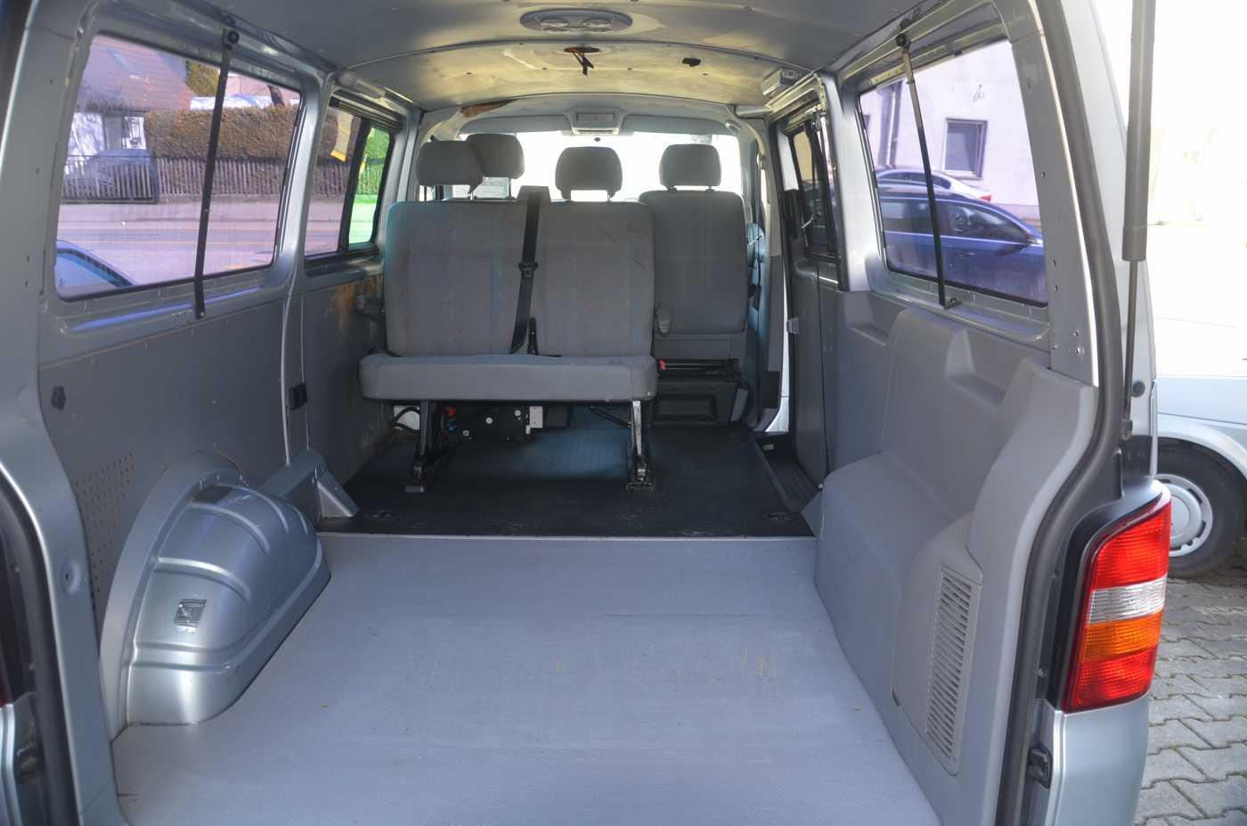 Volkswagen T5 Bus 2,5TDI,  langer Radstand,