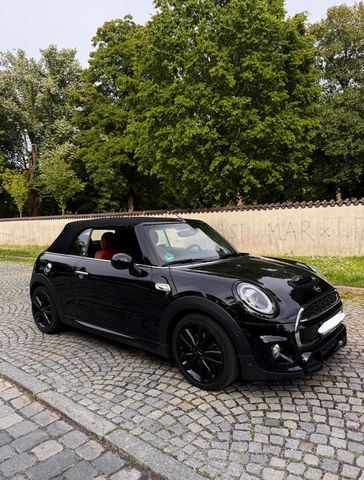MINI Cooper S Cabrio JCW Paket