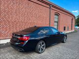 BMW 730d M-Paket / Scheckheftgepflegt/8-Fach bereift - BMW 7er Reihe: 8