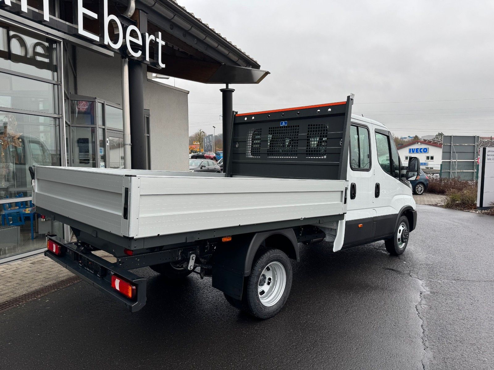 Fahrzeugabbildung Iveco Daily 35C21 HA8 3.0L DoKa *Automatik*R3.450mm*3x