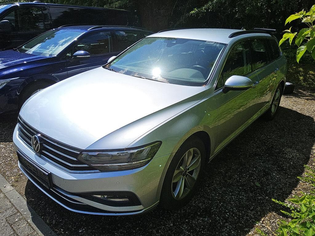 Image of Volkswagen Passat Variant