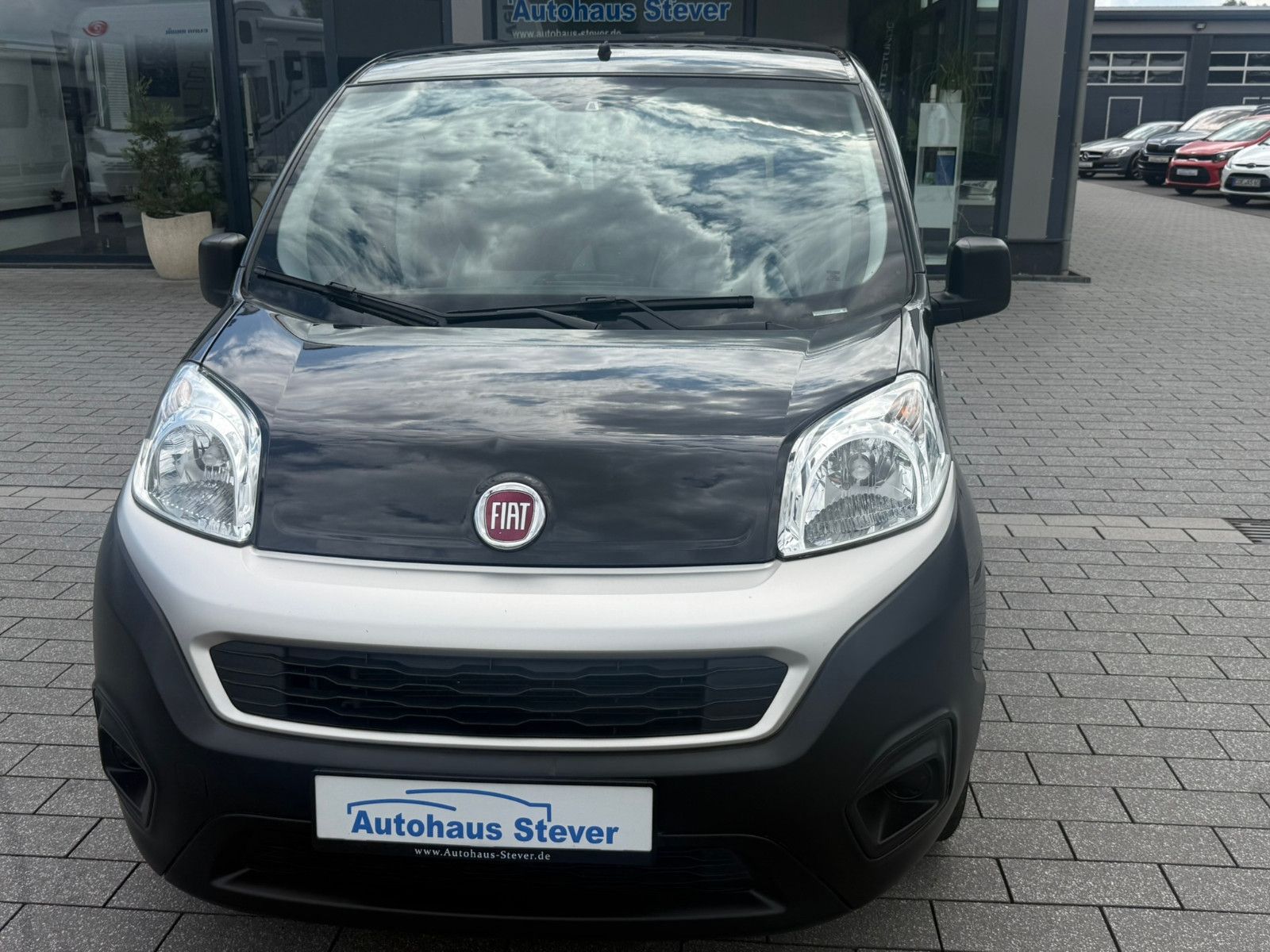 Fahrzeugabbildung Fiat Qubo Active