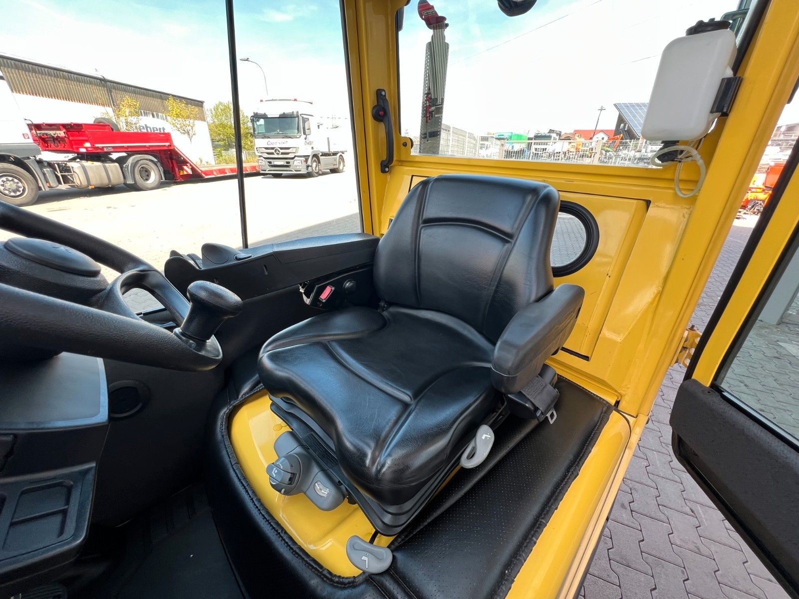 Fahrzeugabbildung Hyster H1.6 FT / Verstellgerät / HH: 4.45m / nur 434h