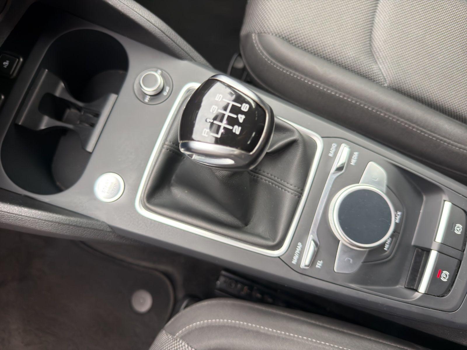 Audi Q2 30 TDI ADVANCED KAMERA GJR GRA PDC, миниатюра 11
