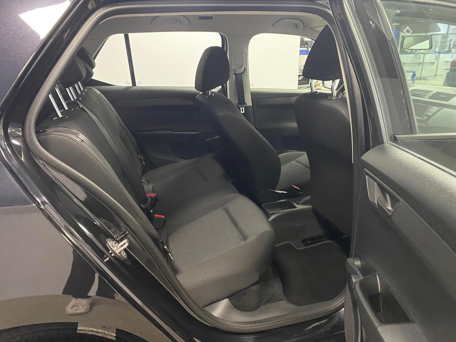 Fahrzeugabbildung SKODA Fabia 1.0 MPI Cool Edition Metallic+KLIMA+HU NEU