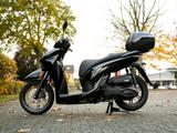 Honda SH 350i MY2024 m. Tagezulassung *0km* mehrere Fa - HONDA ROLLER SH 350 I