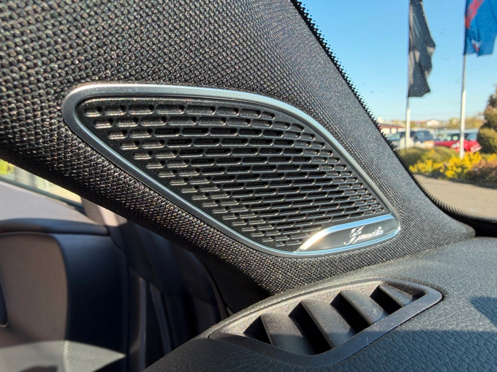 Fahrzeugabbildung Mercedes-Benz CLA 180 SB AMG+Pano+Burm+Distr+360+Night