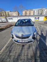 Opel Zafira Tourer 2.0 CDTI Active 121kW Automati... - Opel Zafira Tourer Active mit Diesel-Antrieb