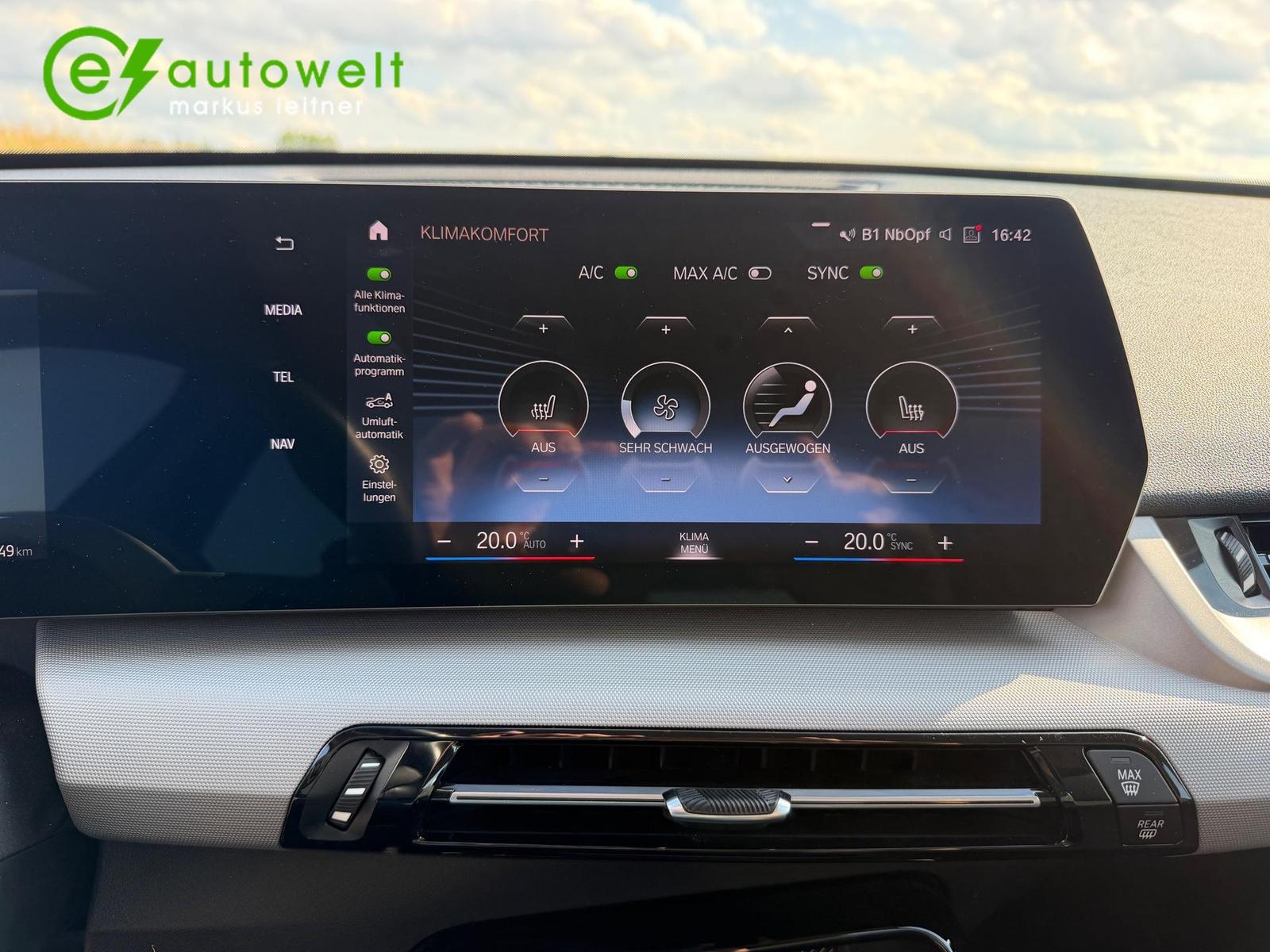 BMW iX1 xDrive30 67kWh AHK adapt. LED Komfortzugang, миниатюра 16