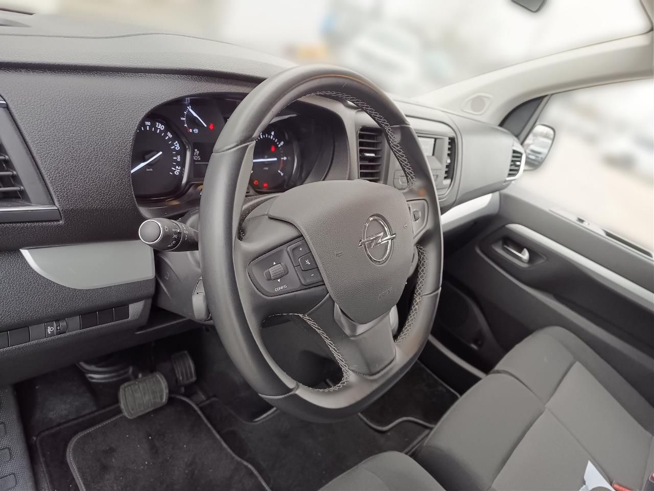 Fahrzeugabbildung Opel Vivaro Cargo M 2.0 Diesel Automatik