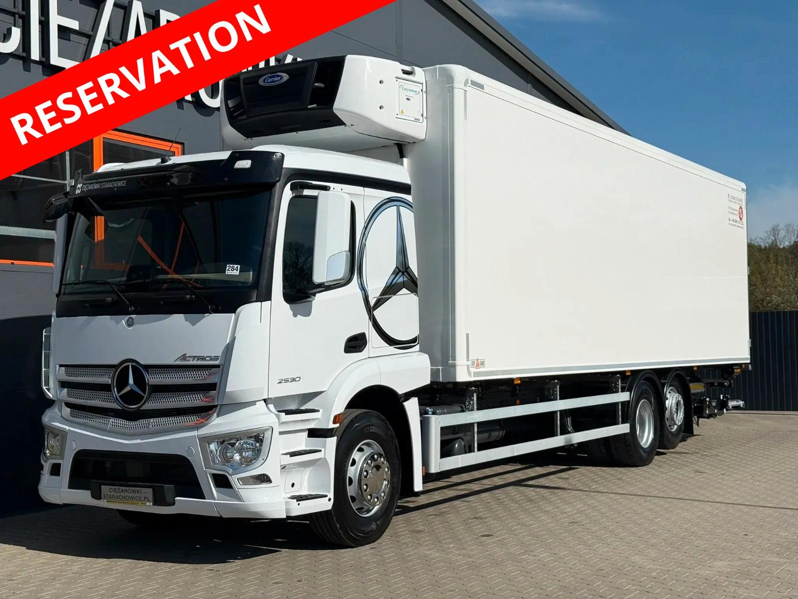 Mercedes-Benz Actros 2530 // 23Epal // Carier Supra 1150 Mt