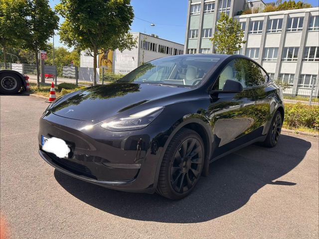 TESLA Model Y Long Range Dual Motor AWD Long Range