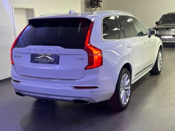 Volvo XC90 - 4