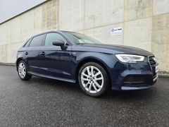 AUDI A3 Sportback 2.0 TDI S line Sportpaket S-tronic