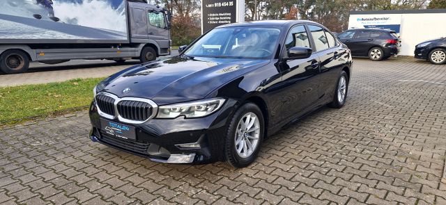 BMW 320 d Advantage/Navi/LED/SitzH/CarPlay/SPUR/1HA.