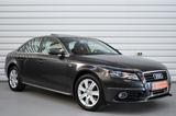 Audi A4 Ambiente S-Line+Totwinkel+Kamera+Bang-Olufsen - Audi A4 aus 2010: Line