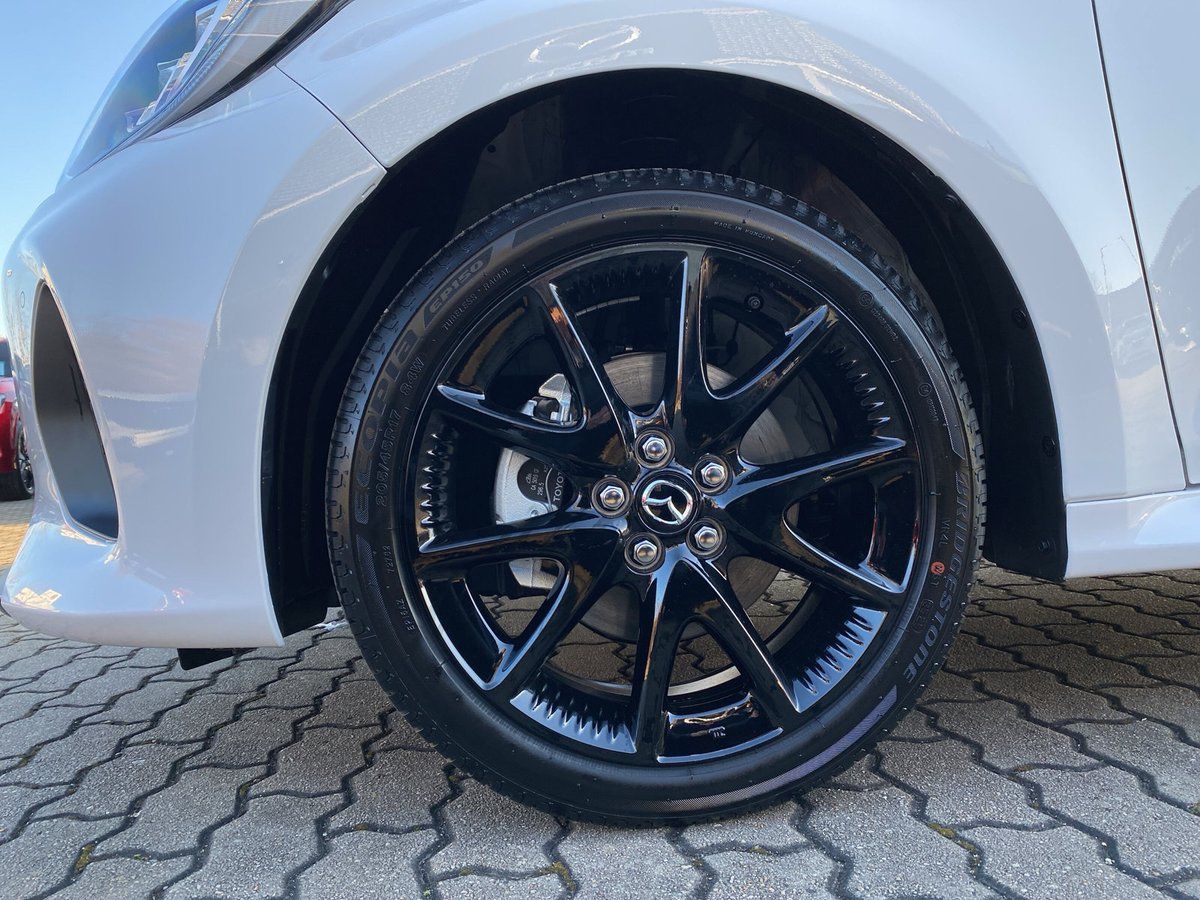 Mazda 2 Hybrid - Bild 13