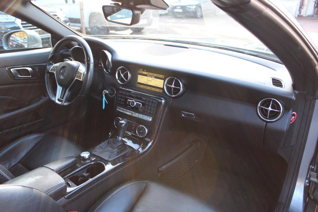 Mercedes-Benz SLK 350