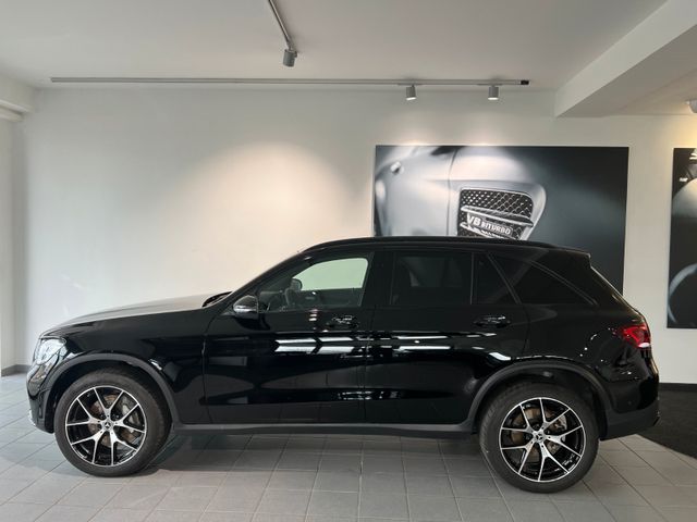 Fahrzeugabbildung Mercedes-Benz GLC 300 de 4M AMG/Night/Pano/AHK