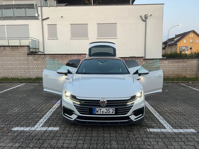 Volkswagen Arteon 2.0 TSI DSG R-Line