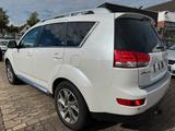 Citroën C-Crosser HDi Klimaautomatik,Navi,Leder,7-Sitze - Citroën C-Crosser aus 2012