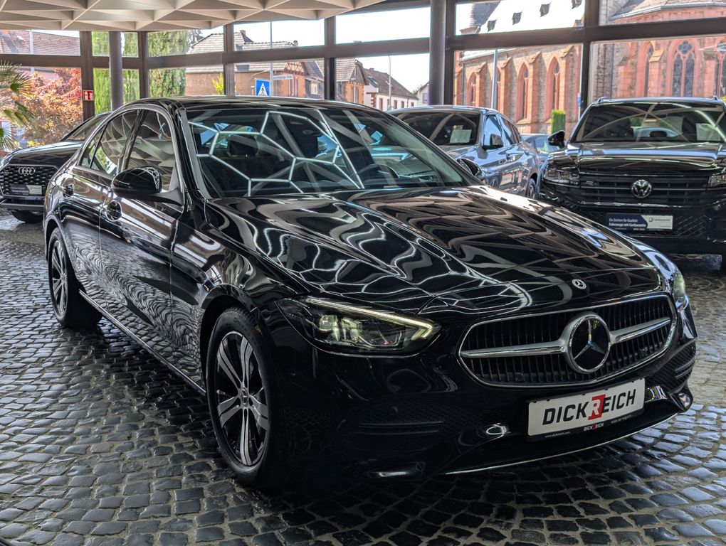 Image of Mercedes-Benz C 200
