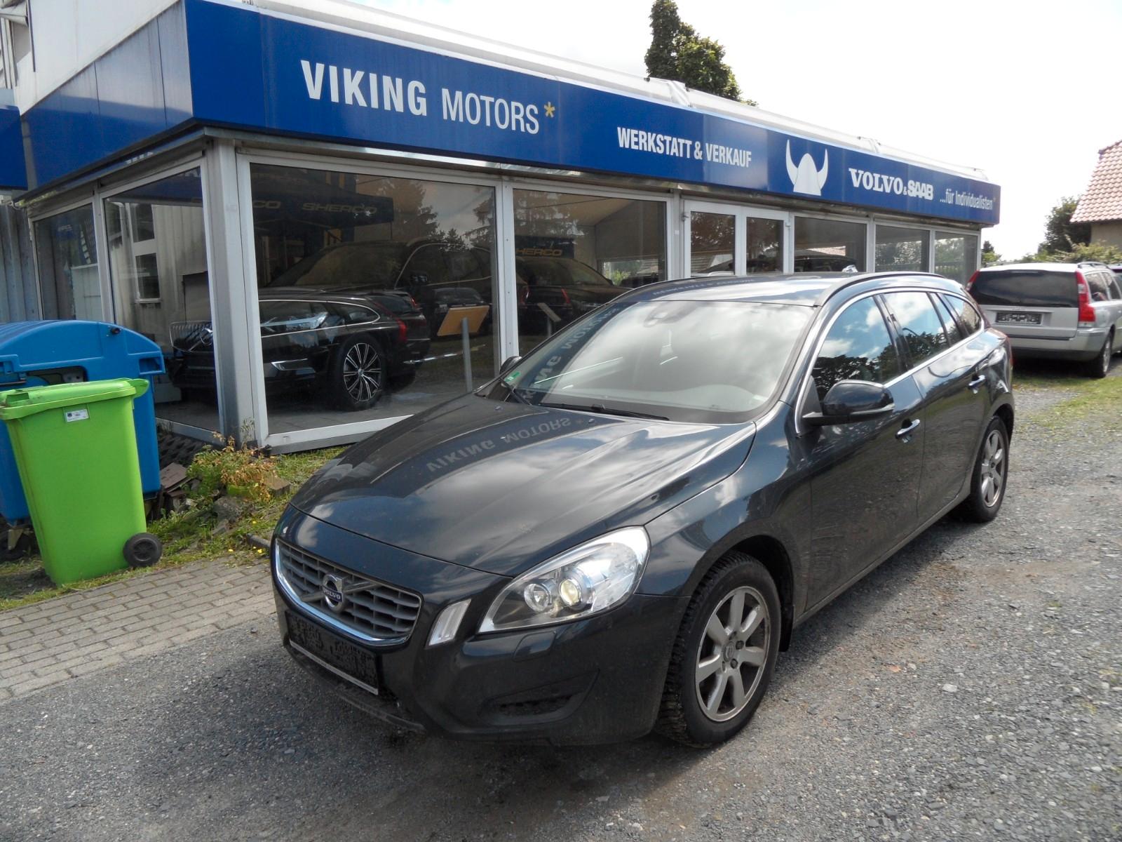 Volvo V60 Kombi Momentum