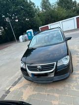 Volkswagen VW Touran Benzin Motor 1.6 - Volkswagen Touran: Motor