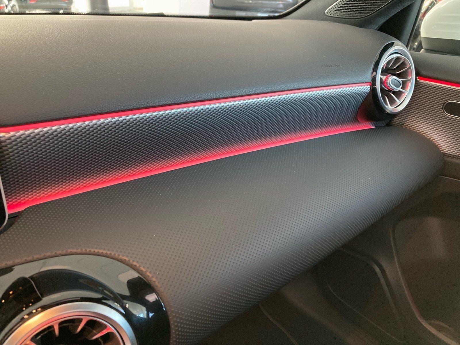 Fahrzeugabbildung Mercedes-Benz A 200 Progressive*Panorma*LED*Totwinkel*Kamera*