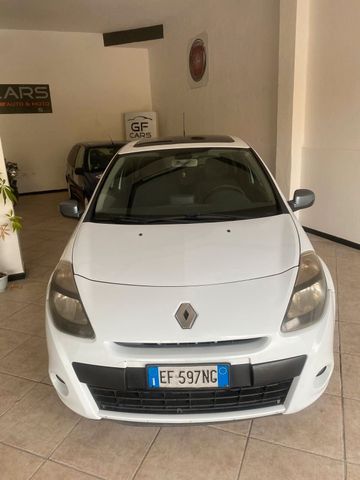 Renault Clio 1.5 dCi 90CV X Neopatentati !!