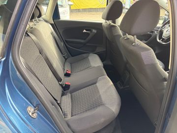 Bild 18 VW Polo V 6R Comfortline SHZ+KLIMA+ALU+BT+ALLWETTER