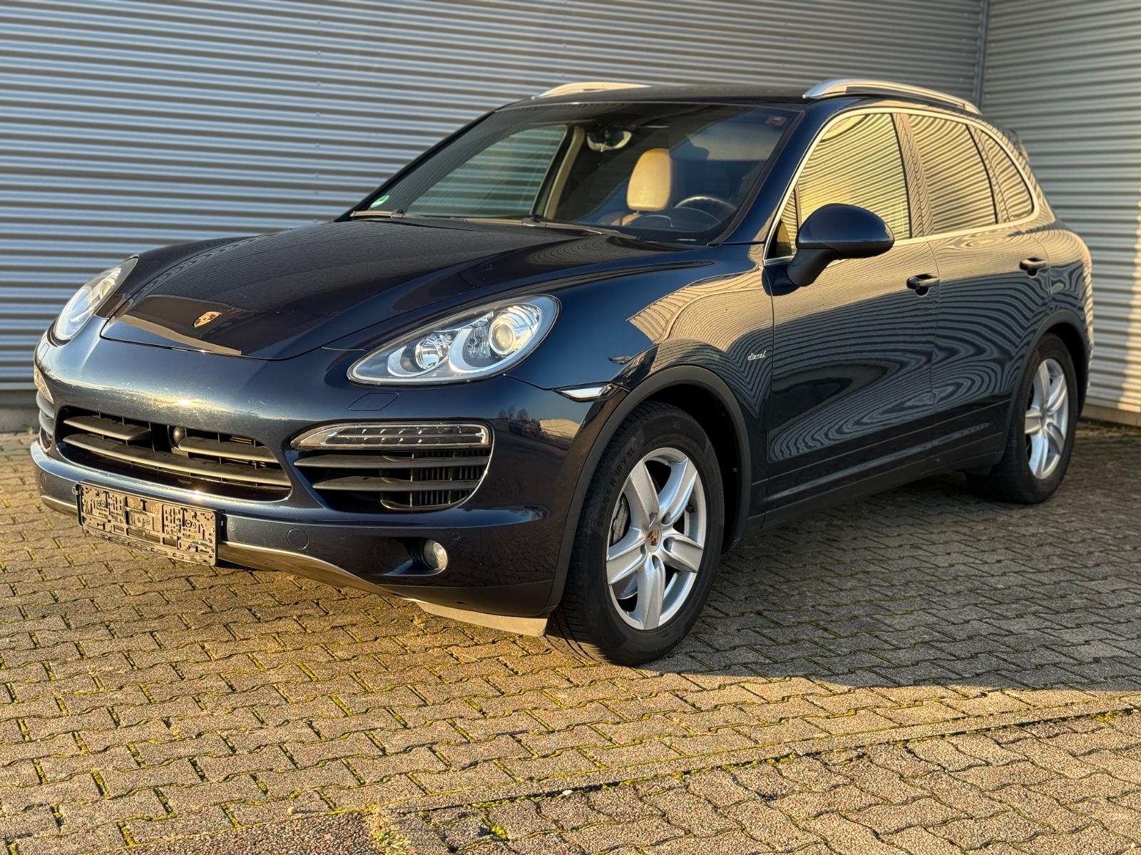 Porsche Cayenne S Diesel 4.2 V8Tüv Neu Pano 2 Hand