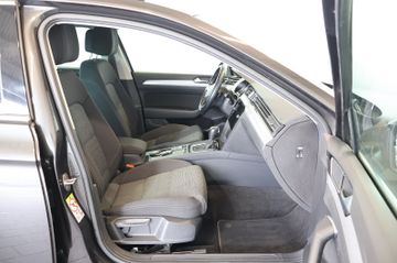 Volkswagen Passat 2.0 TDI Business ACC+LANE+LED+AHK