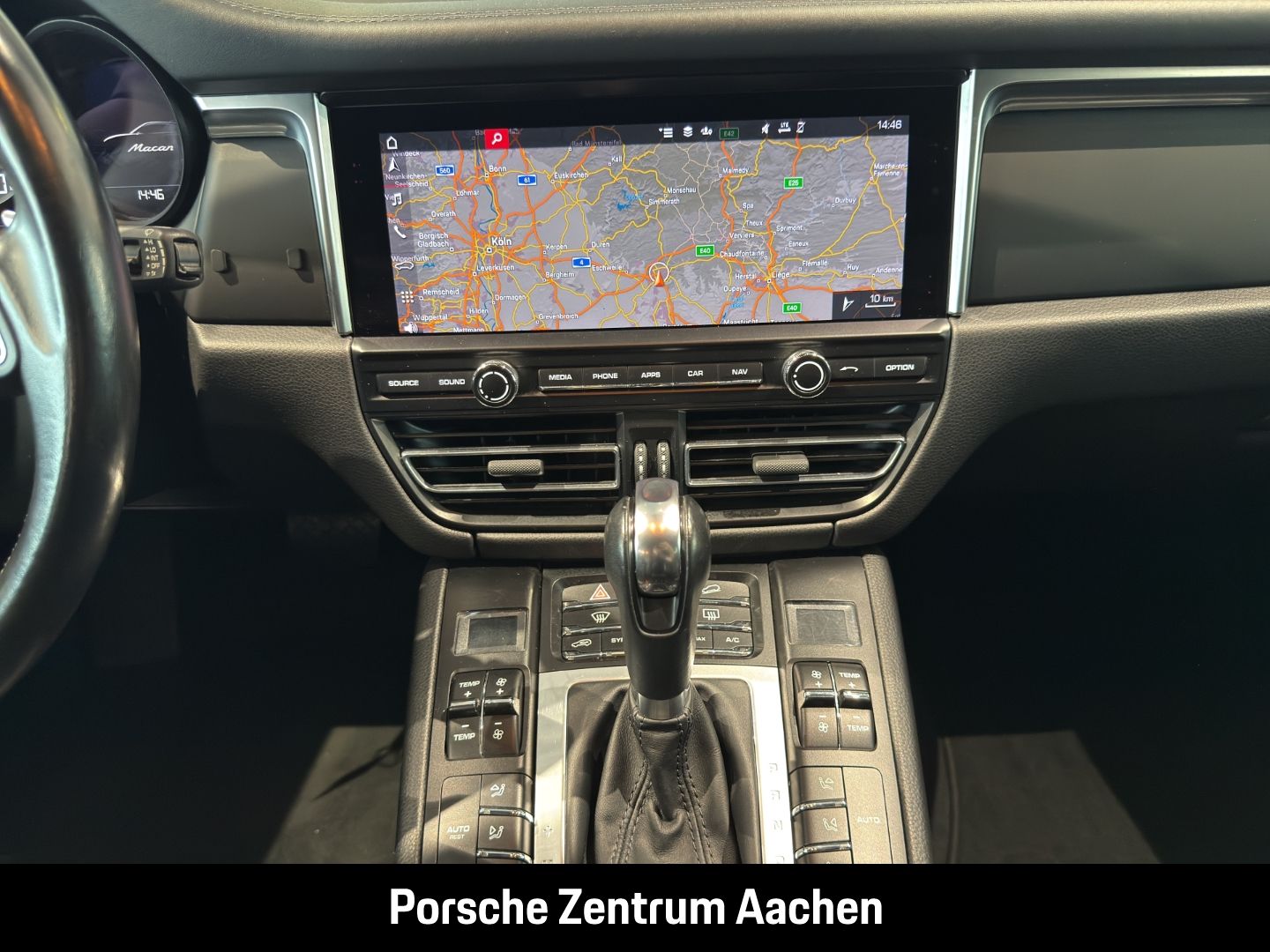 Porsche Macan Luftfederung PASM Approved Unfallfrei 20z foto 17