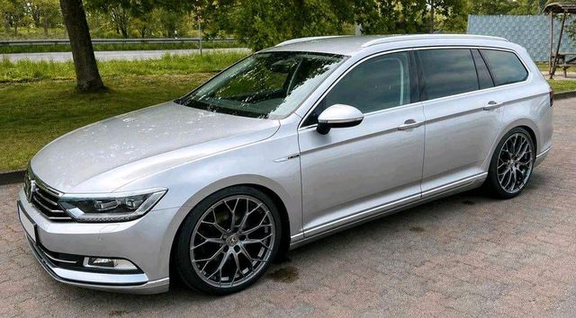 VW VW Passat R-Line Interieur 19 Zoll Felgen/...